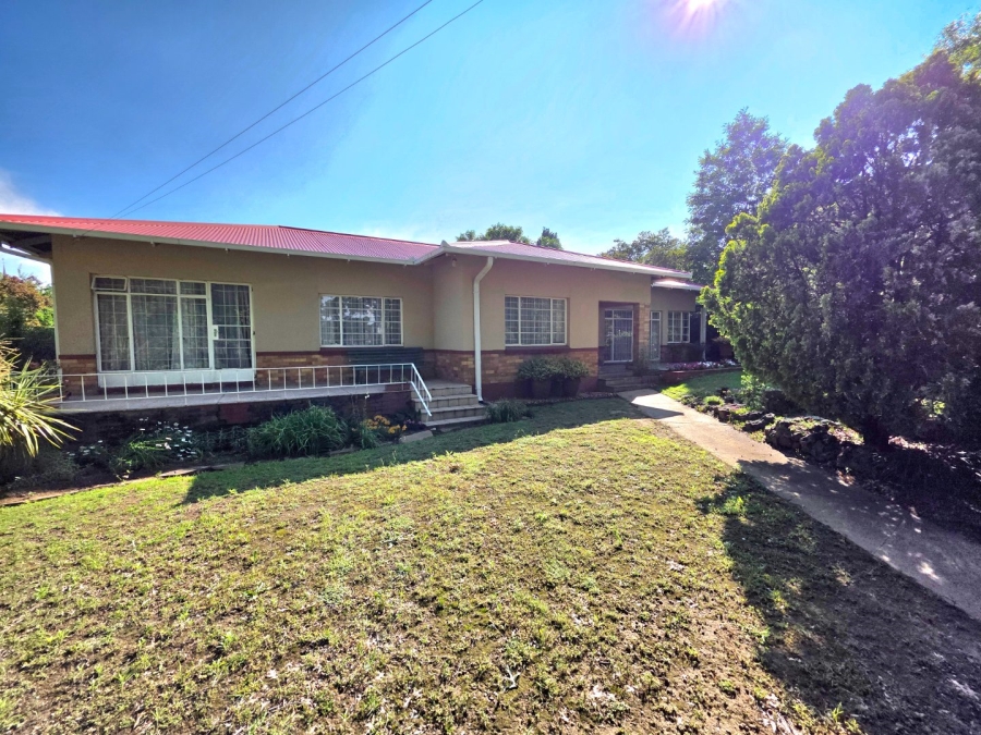 4 Bedroom Property for Sale in Morelig Free State